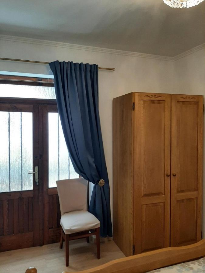Apartmani Banina Ika Zewnętrze zdjęcie